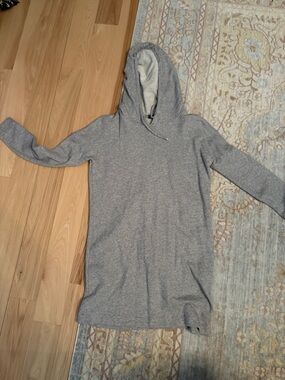 Beyond Yoga Heather Gray Crewneck Hooded Sweater